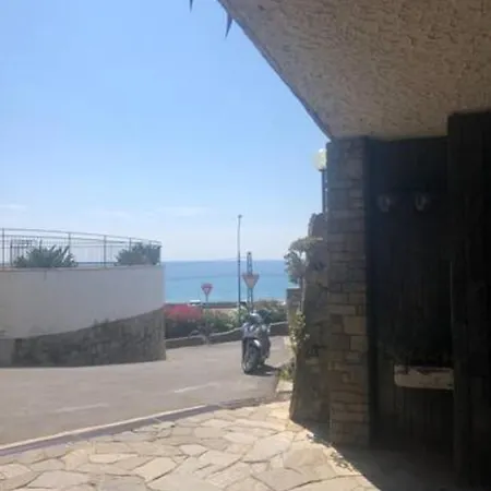 Guisci House - Free Private Parking